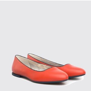 Camper Women's Isadora Burnt Orange Leather Flats Size 41